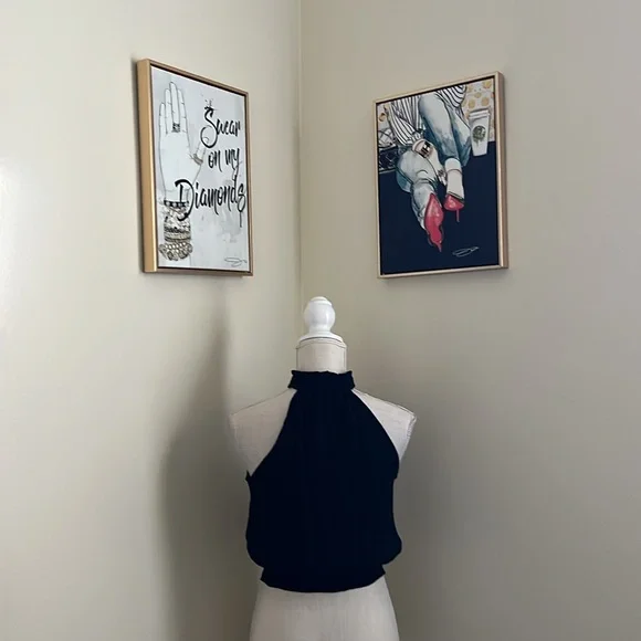 🆕 Angie Black Halter Top - Picture 6 of 10